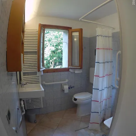 Rosales Nocleg ze śniadaniem 3*